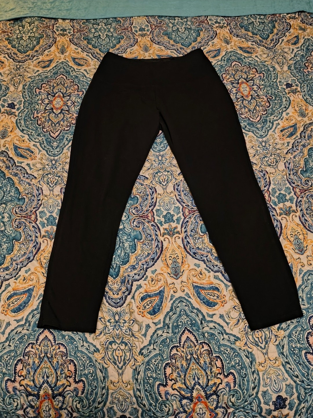 Jones & Co. Women's Black Ponte Ankle Dressy Pant Leggings